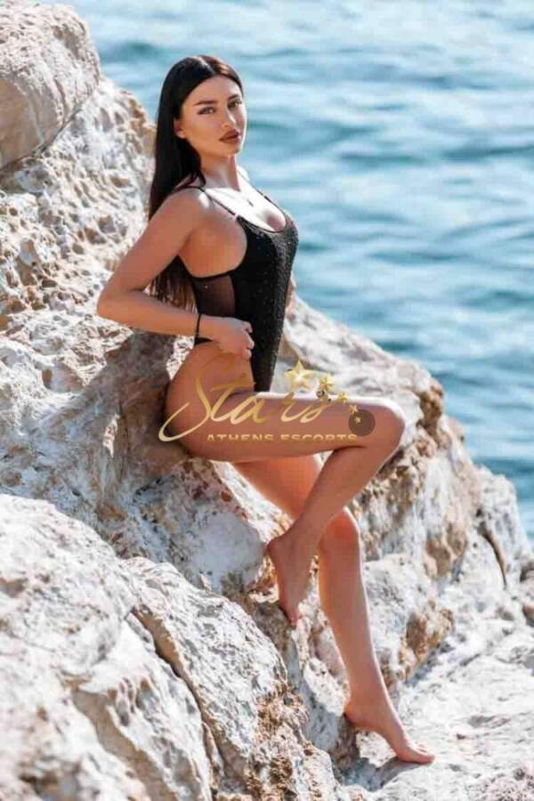 KRISTINA-MOLDAVIAN-ESCORT-GIRL-6b