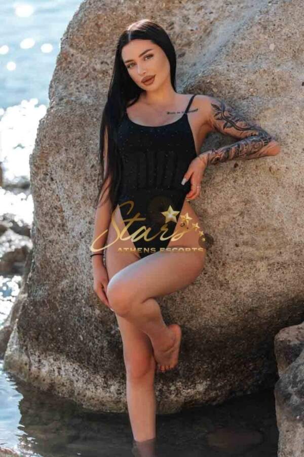 KRISTINA-MOLDAVIAN-ESCORT-GIRL-7b